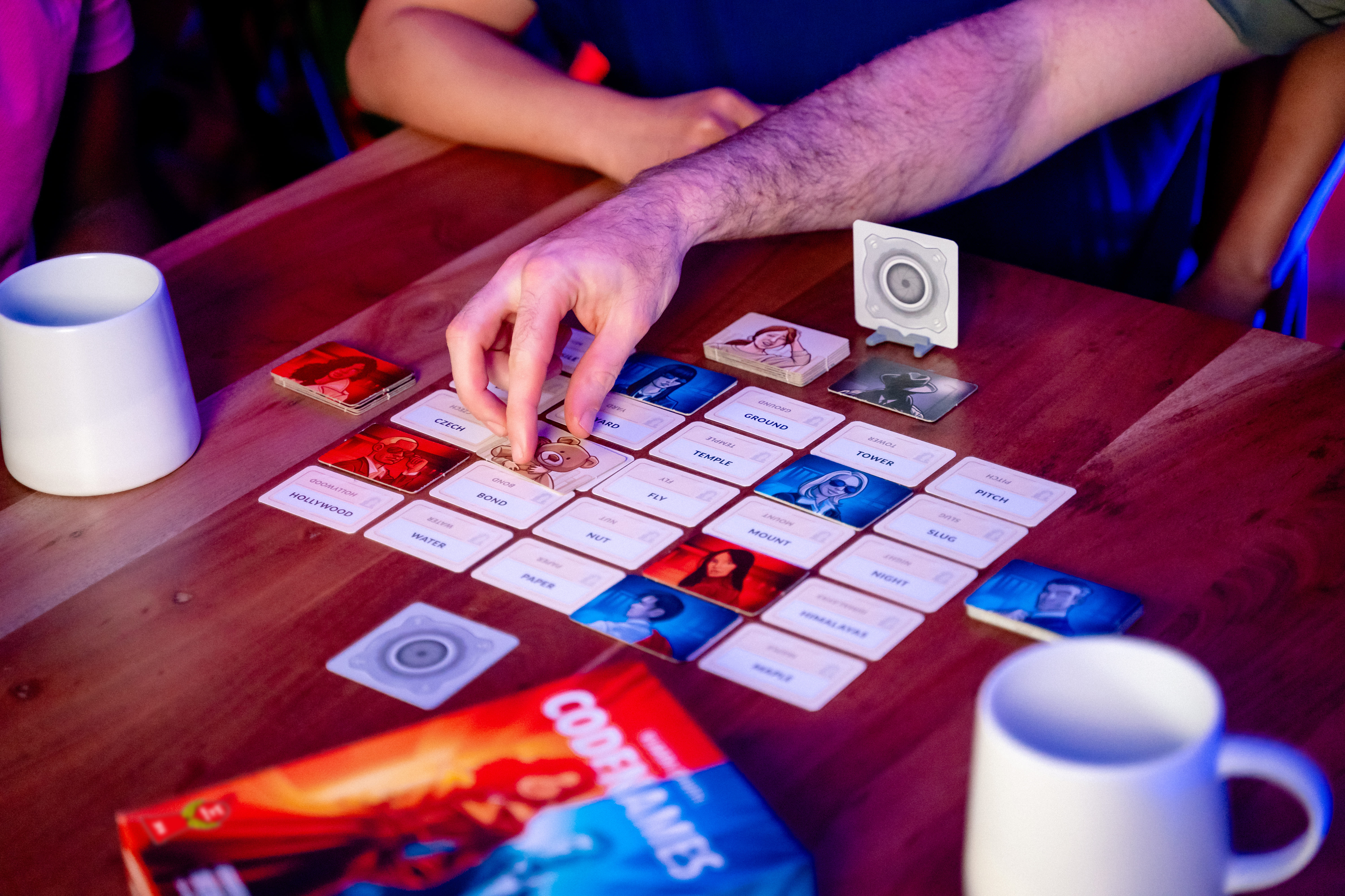 codenames-lifestyle-050