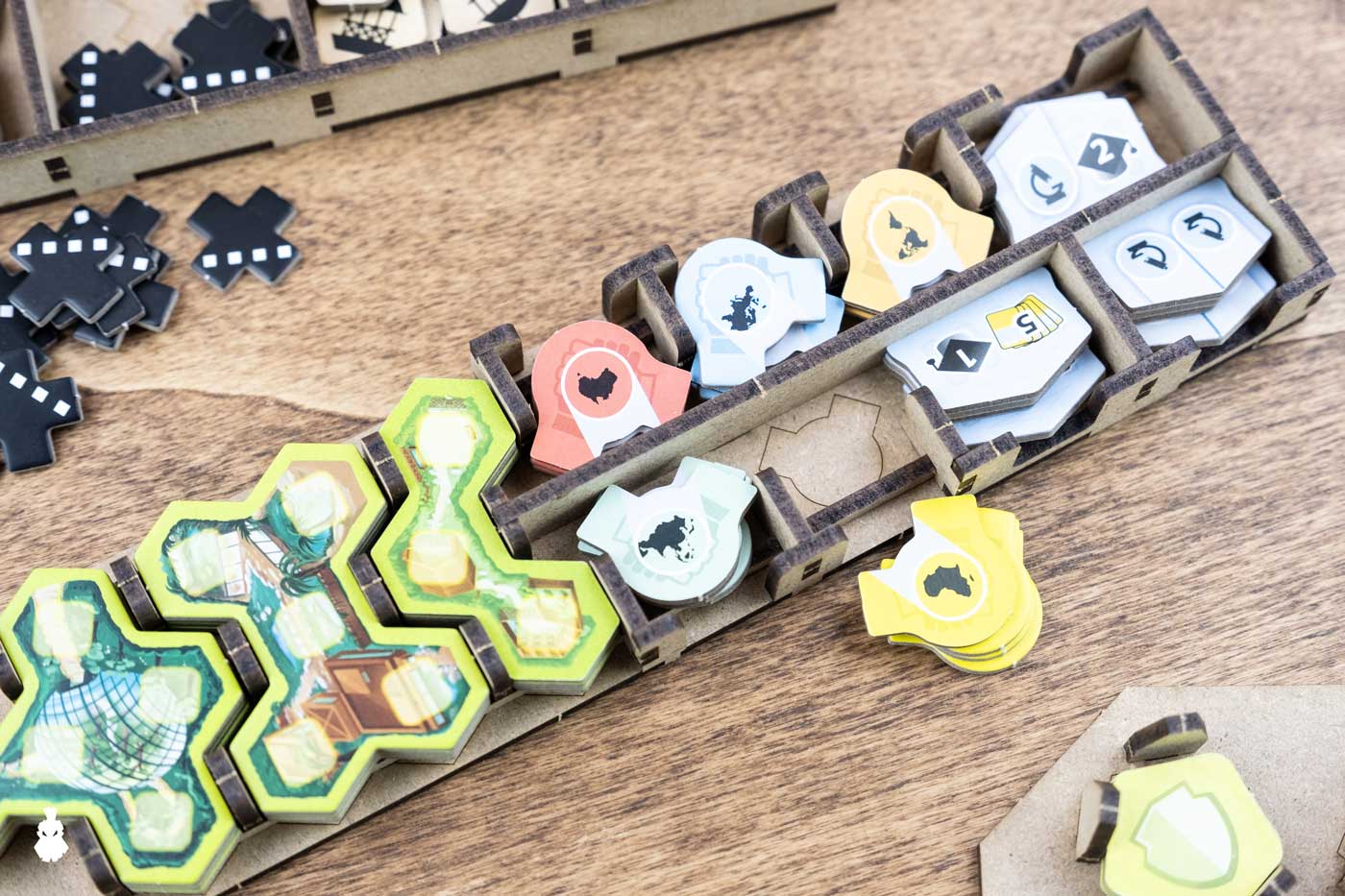 The-Dicetroyers-Board-Game-Insert-Organizer-Ark-Nova-02