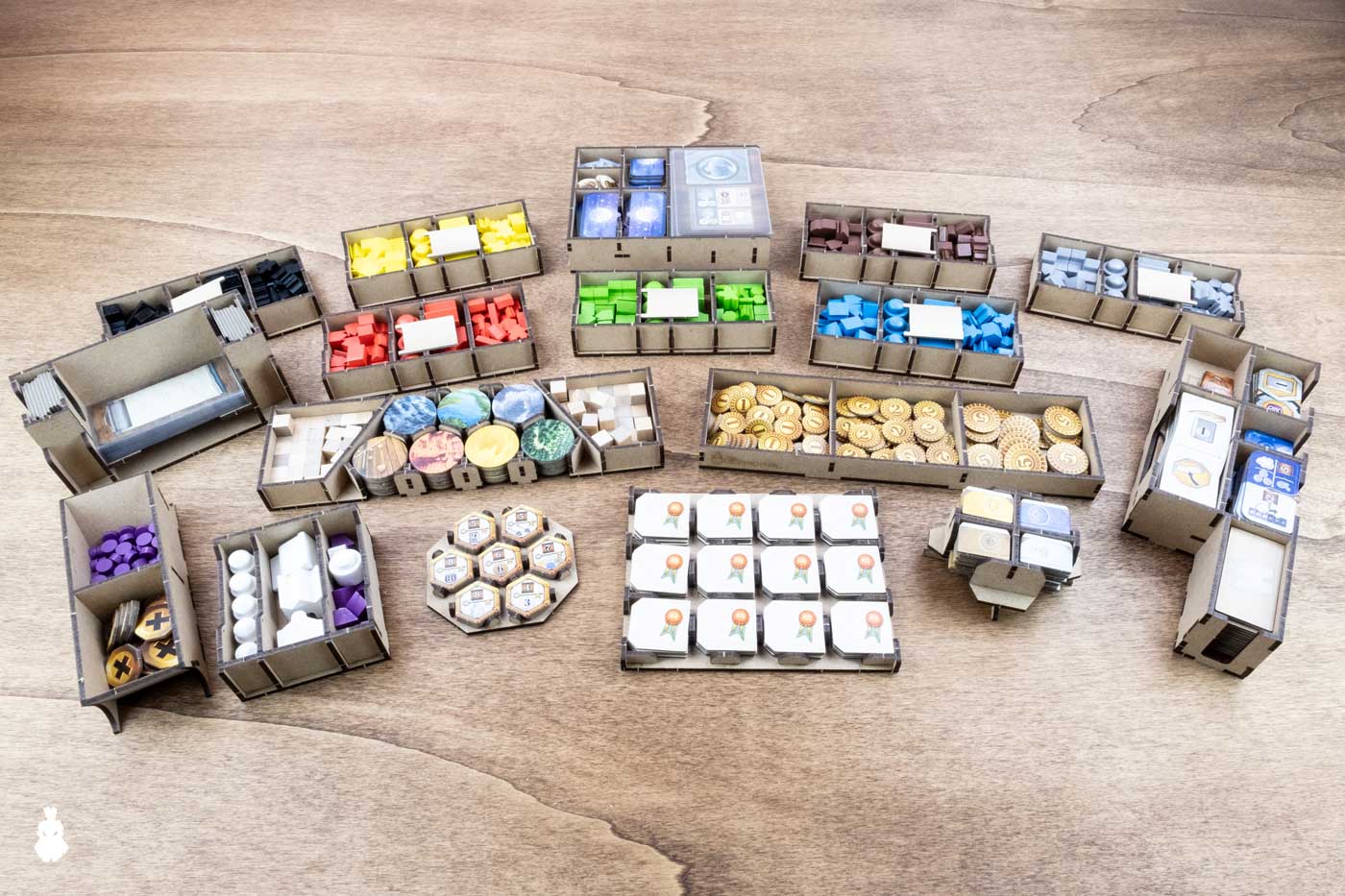 The-Dicetroyers-Board-Game-Insert-Organizer-Age-of-Innovation-01